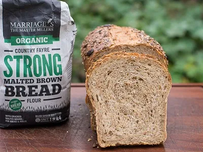 Malted Brown Bread, ein traditionelles englisches Kastenbrot