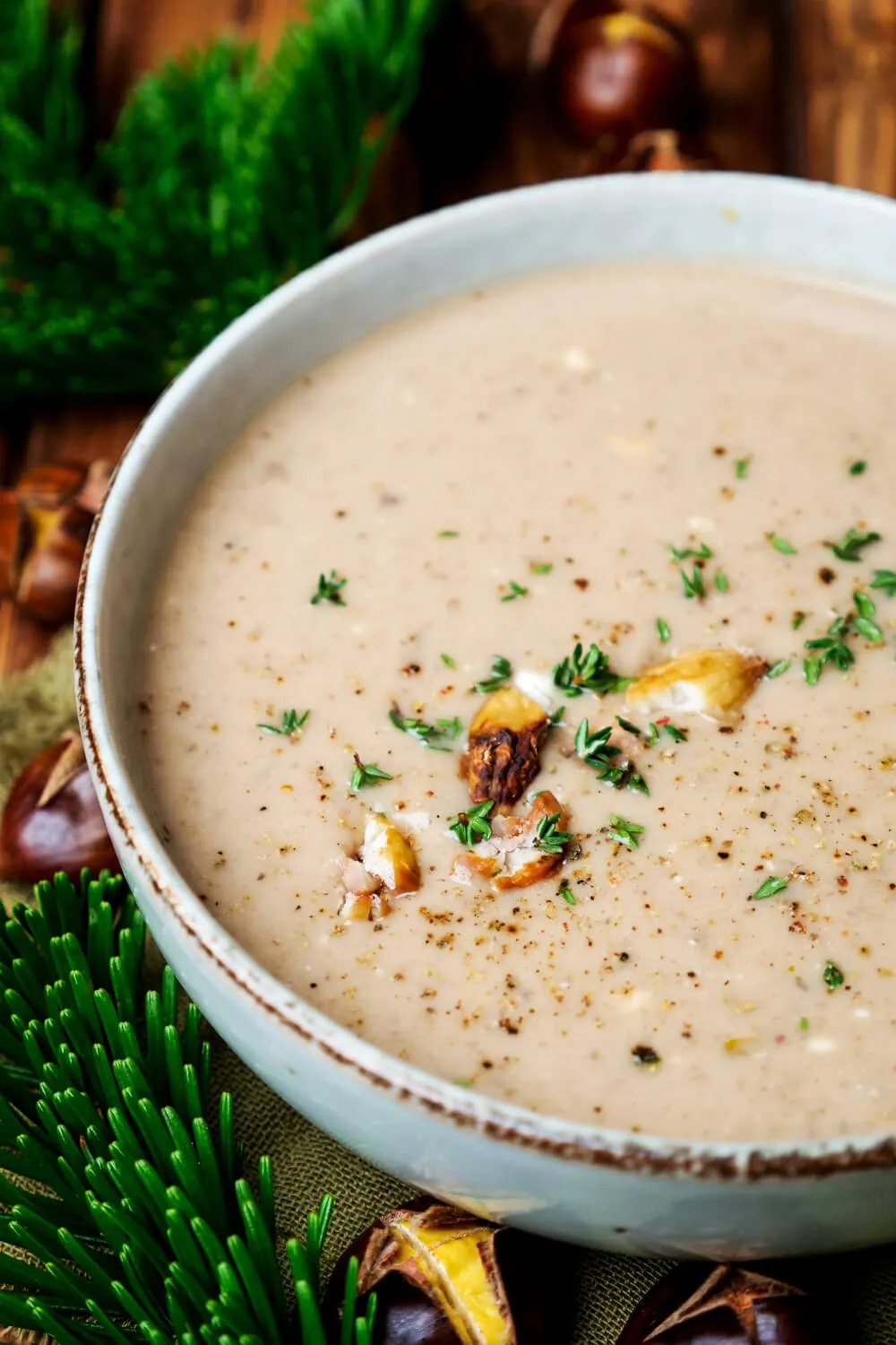 Maronensuppe-Rezept mit Thymian und Sahne