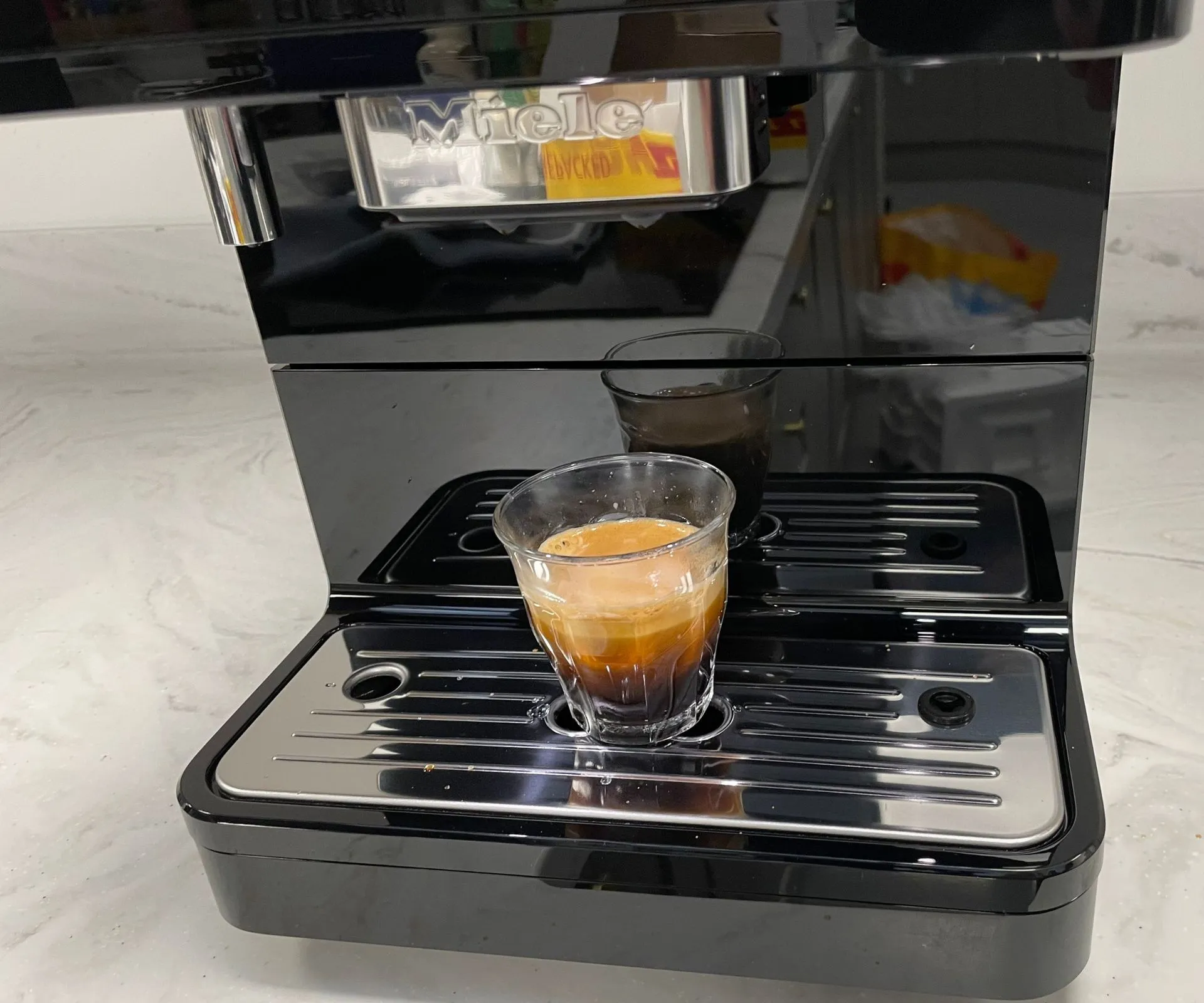 Miele CM 6160 mit Espresso