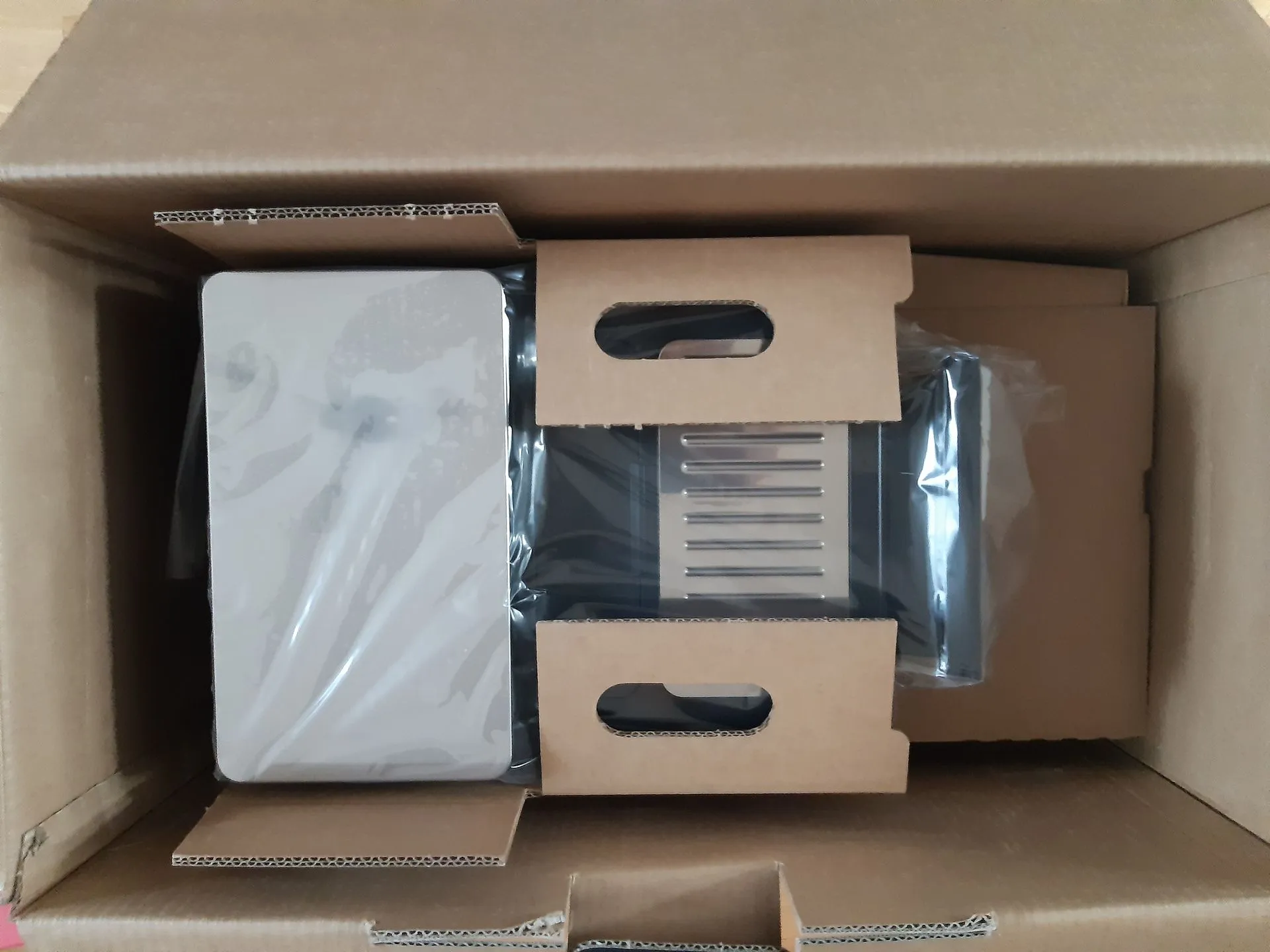 Nahaufnahme des intuitiven 4,3-Zoll-TFT-Farb-Touch-Displays des De'Longhi Primadonna Soul Kaffeevollautomaten