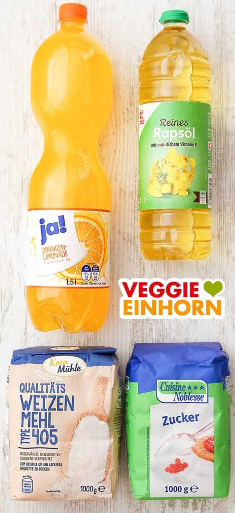 Orangenlimonade, neutrales Rapsöl, Weizenmehl Type 405, Zucker
