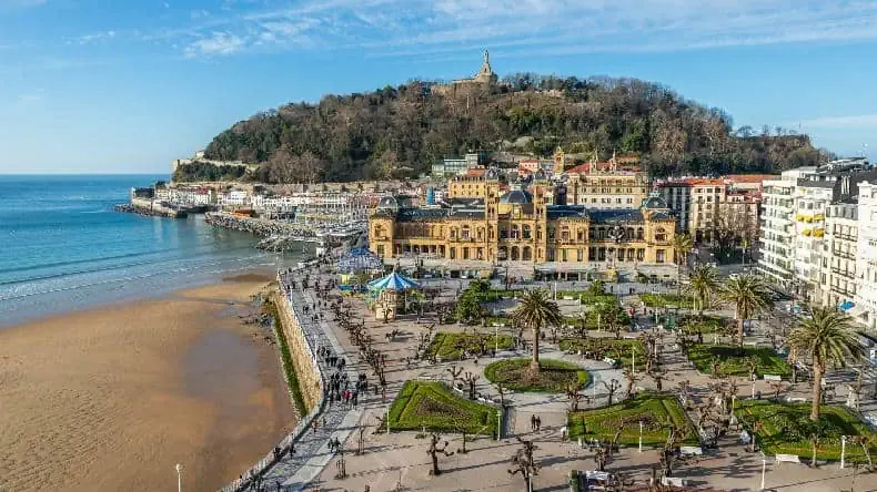 Playa de la Concha in San Sebastián