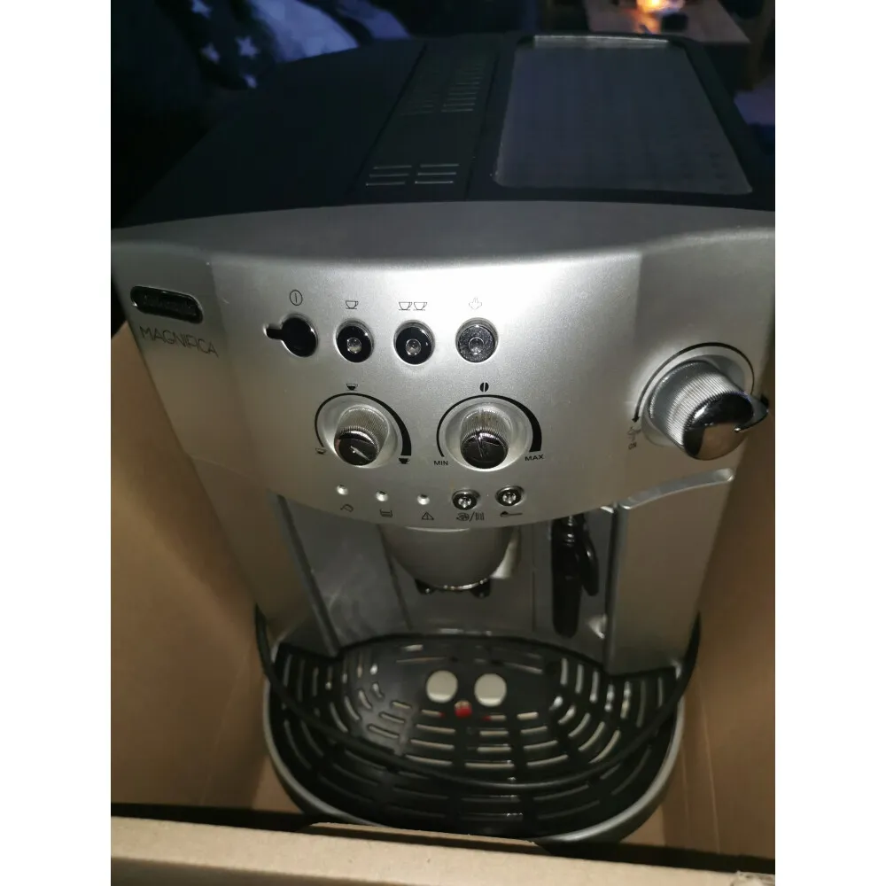 Problem mit Wasserbehälter bei DeLonghi Magnifica ESAM 4008