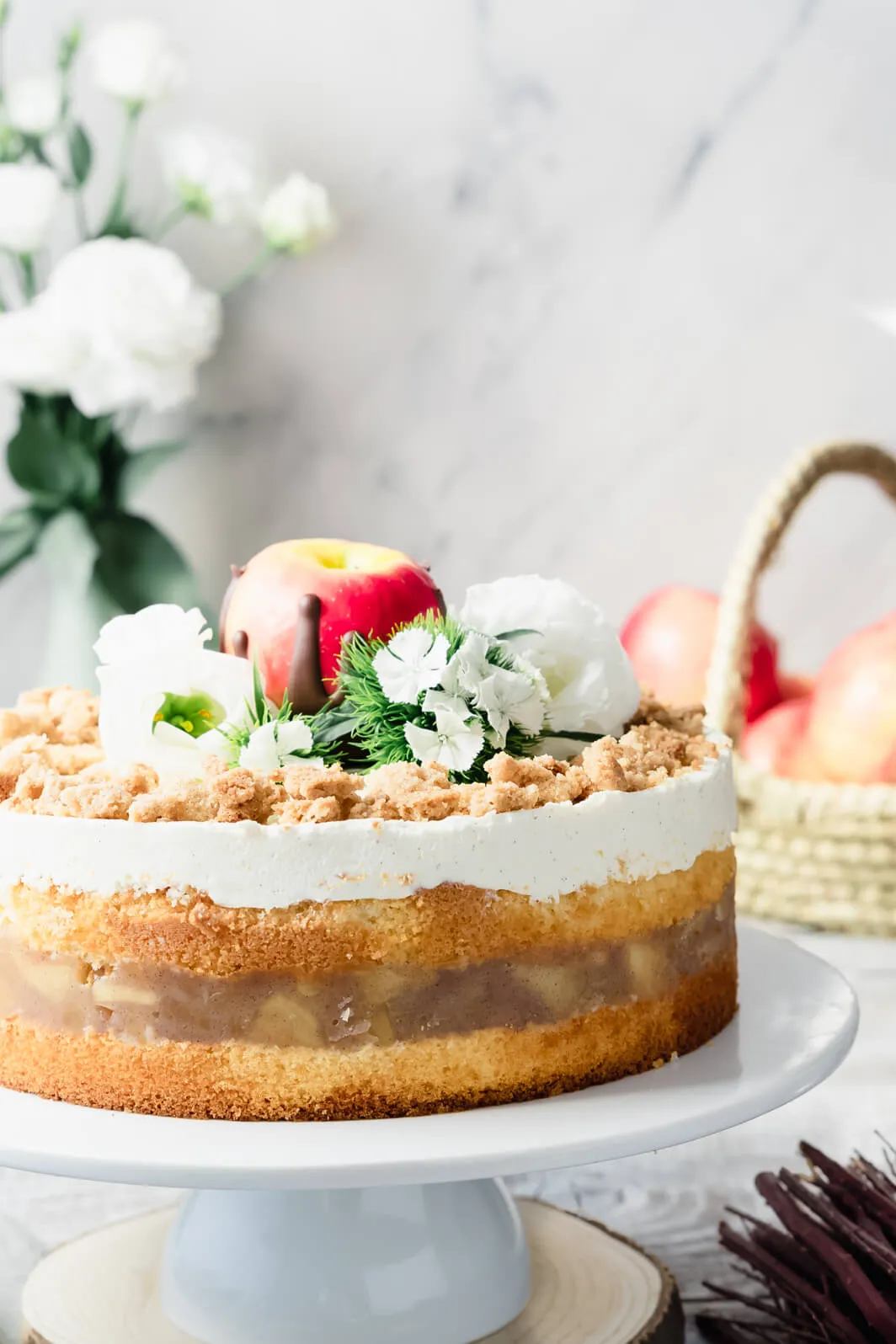 Saftige Apfeltorte mit Zimtstreuseln