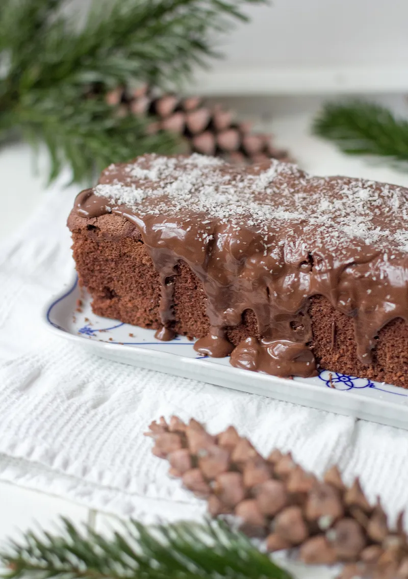 Saftiger und veganer Schokoladenkuchen