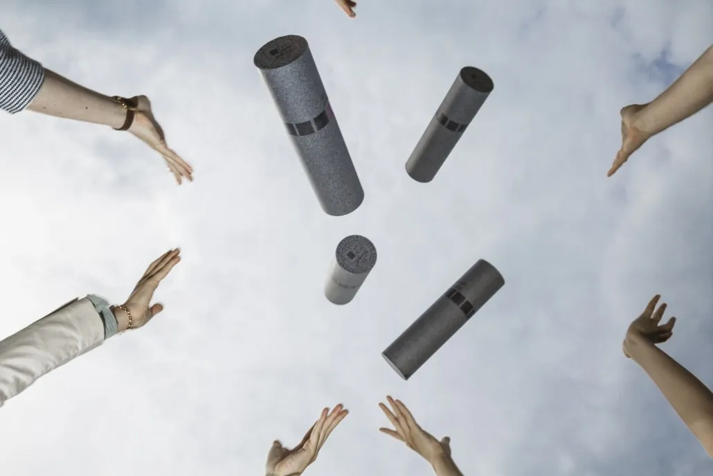 Sponsionsrollen, bereit für die Übergabe an die Absolventen bei einer akademischen Feier