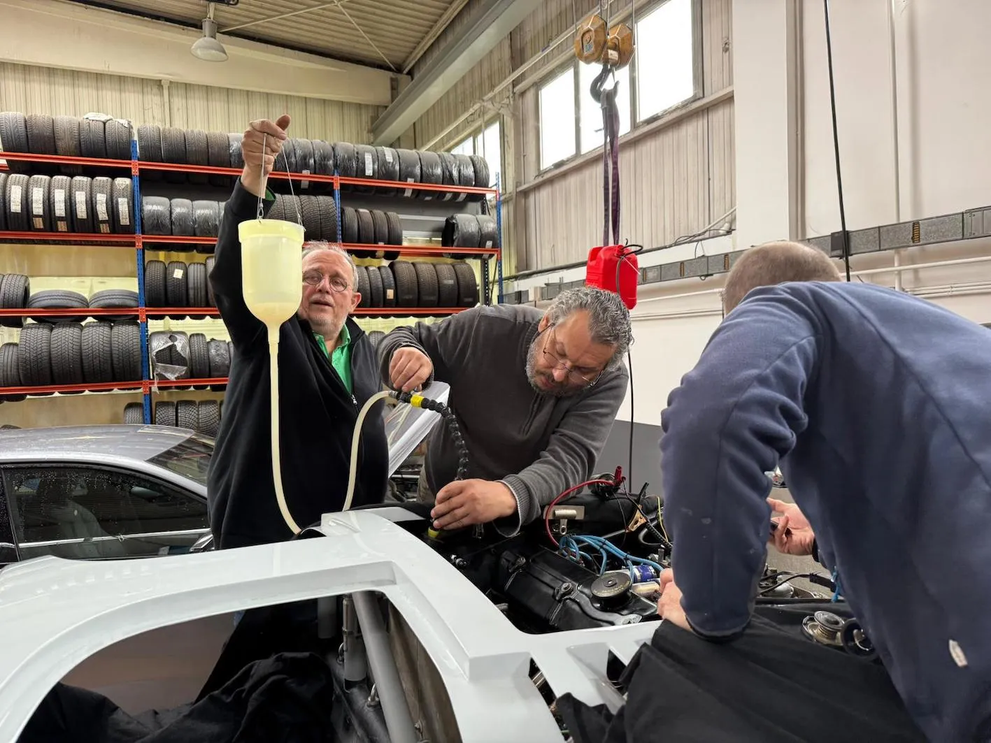 Techniker am WM P70-Puzzle