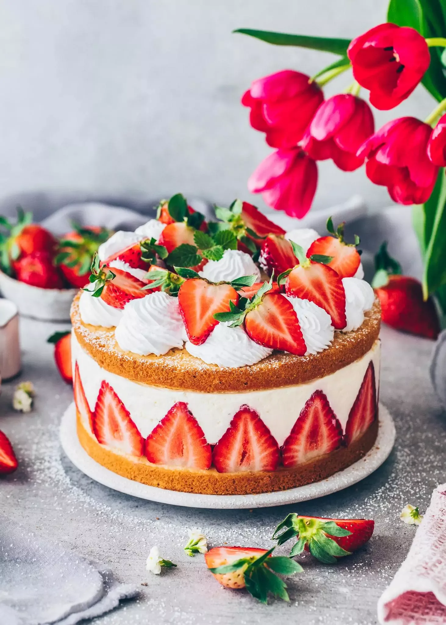 Vegane Erdbeer-Käsesahne-Torte