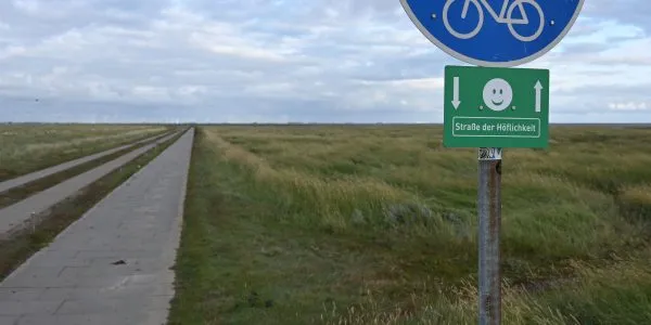 Weg zur Hamburger Hallig im Wattenmeer