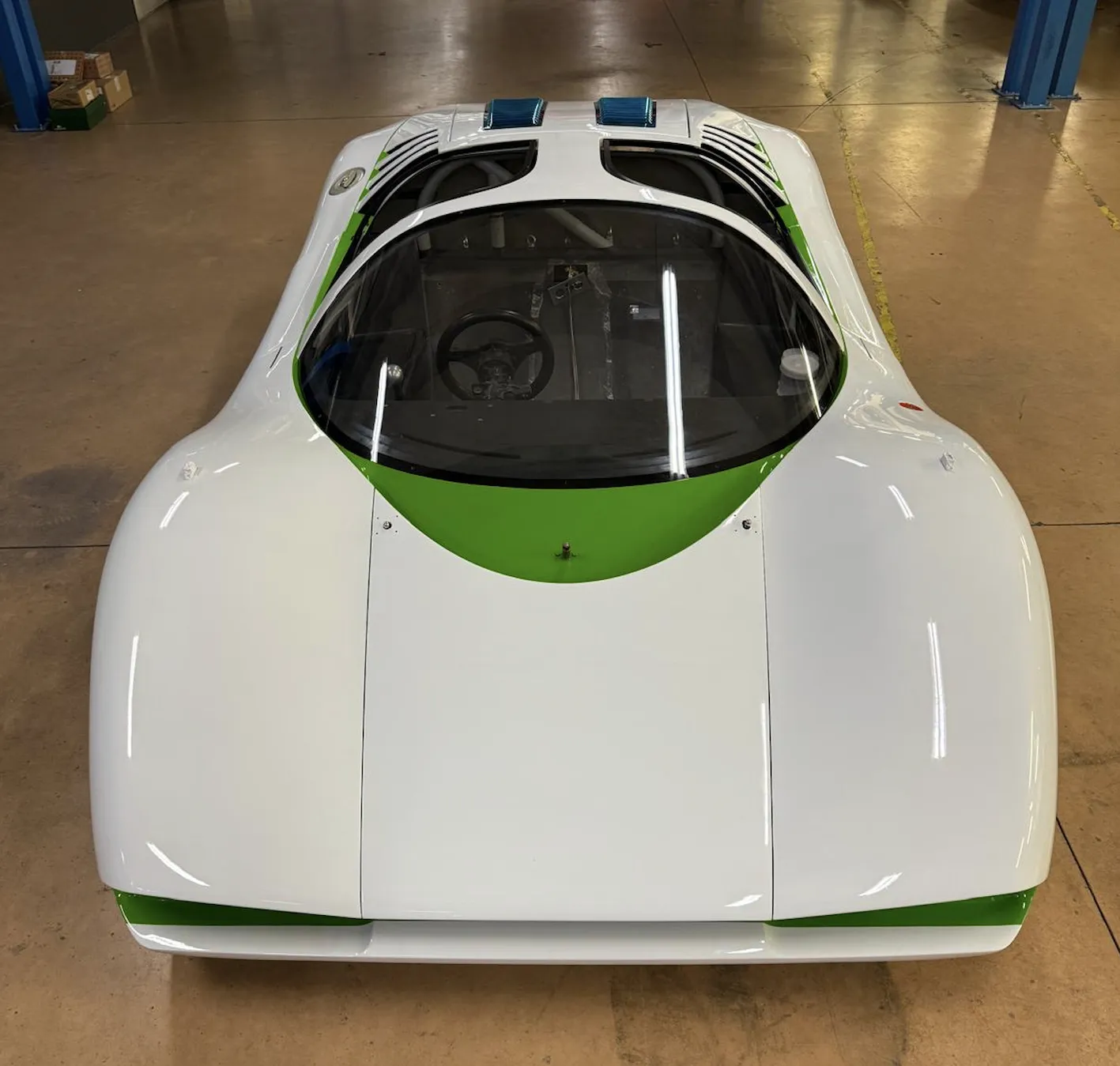 WM P70 in Aktion auf dem Montlhéry-Circuit