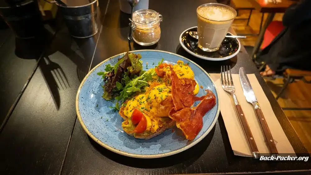 Zenith Restaurant Lissabon - pochierte Eier mit Bacon