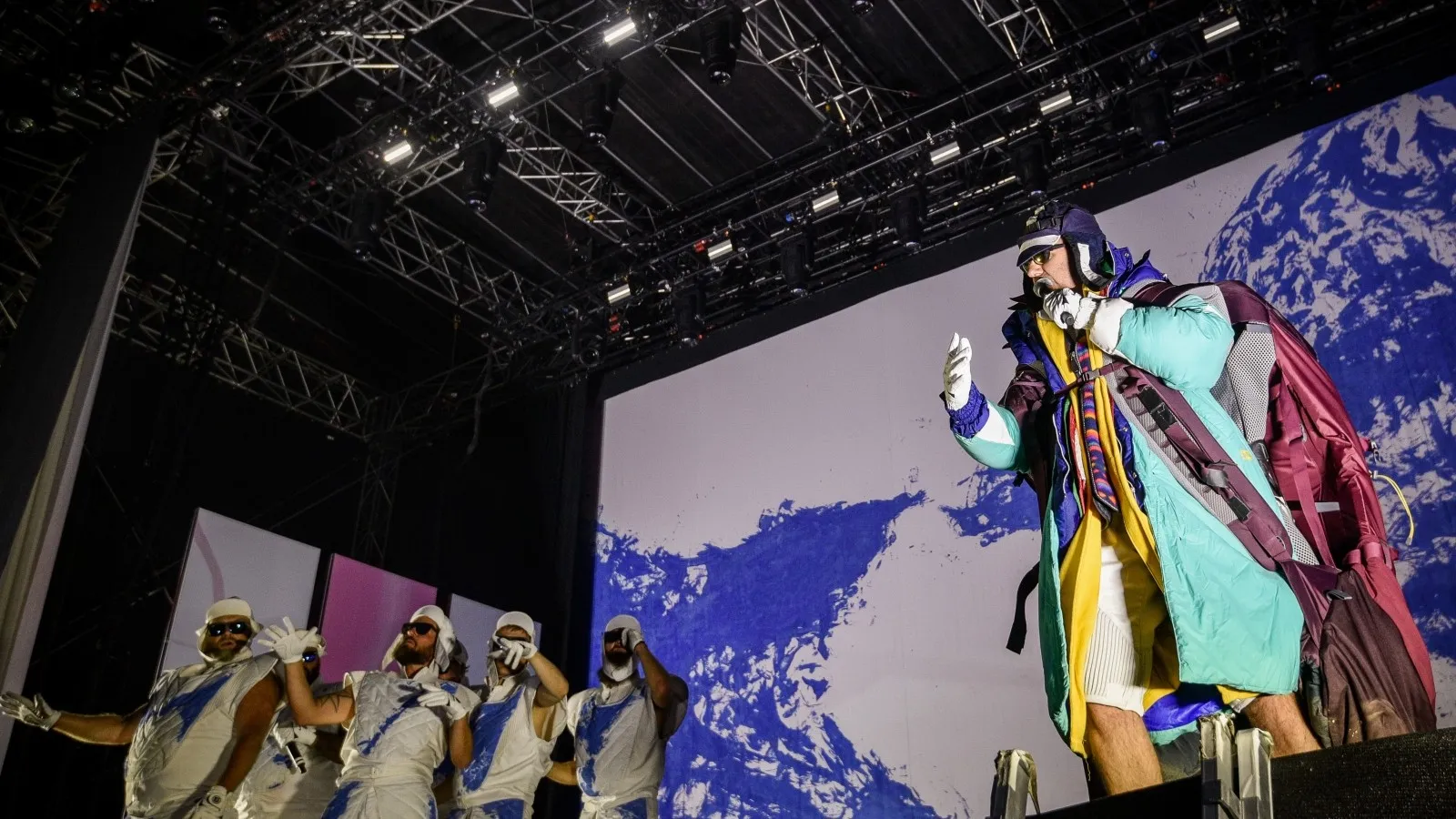 Die Hip-Hop Band Deichkind spielt am Seaside Beach in Essen.