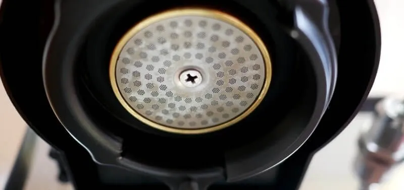 Präzisionsdusche der Decent Espresso