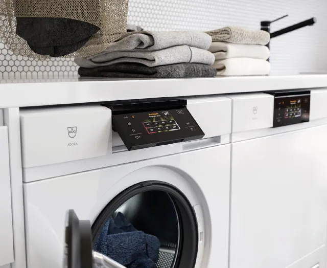 V-ZUG Adora Waschmaschine mit TouchDisplay