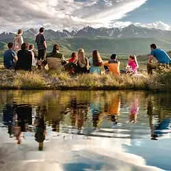 Wasserreflexionen mit Generative Fill hinzufügen