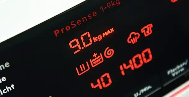 AEG L9FE86495 Display mit Anzeigen