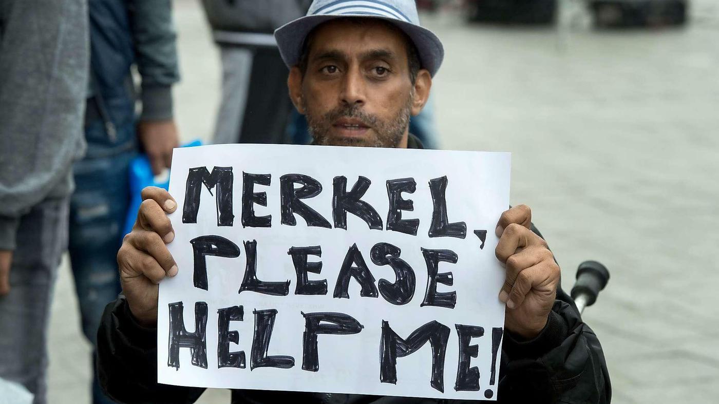 Angela Merkel spricht über die Flüchtlingssituation in Deutschland