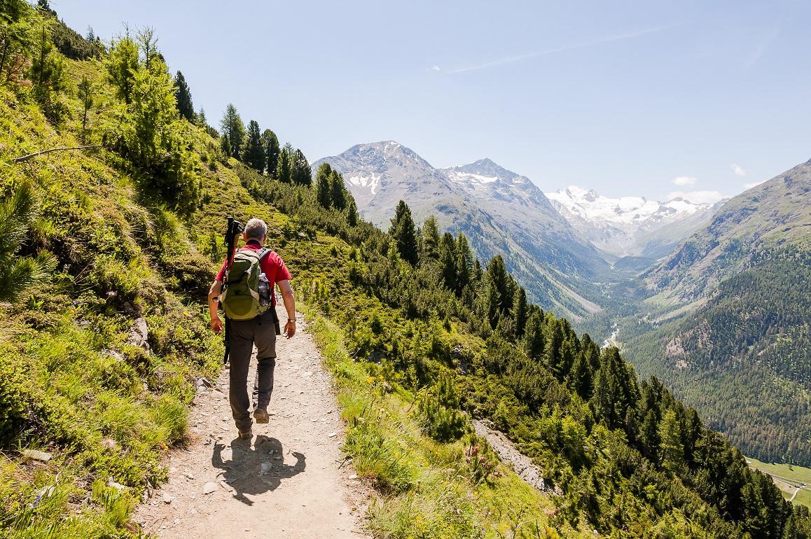Angela Merkel beim Wandern in den Bergen