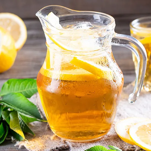 Apfel-Minz-Limonade ohne Zuckerzusatz