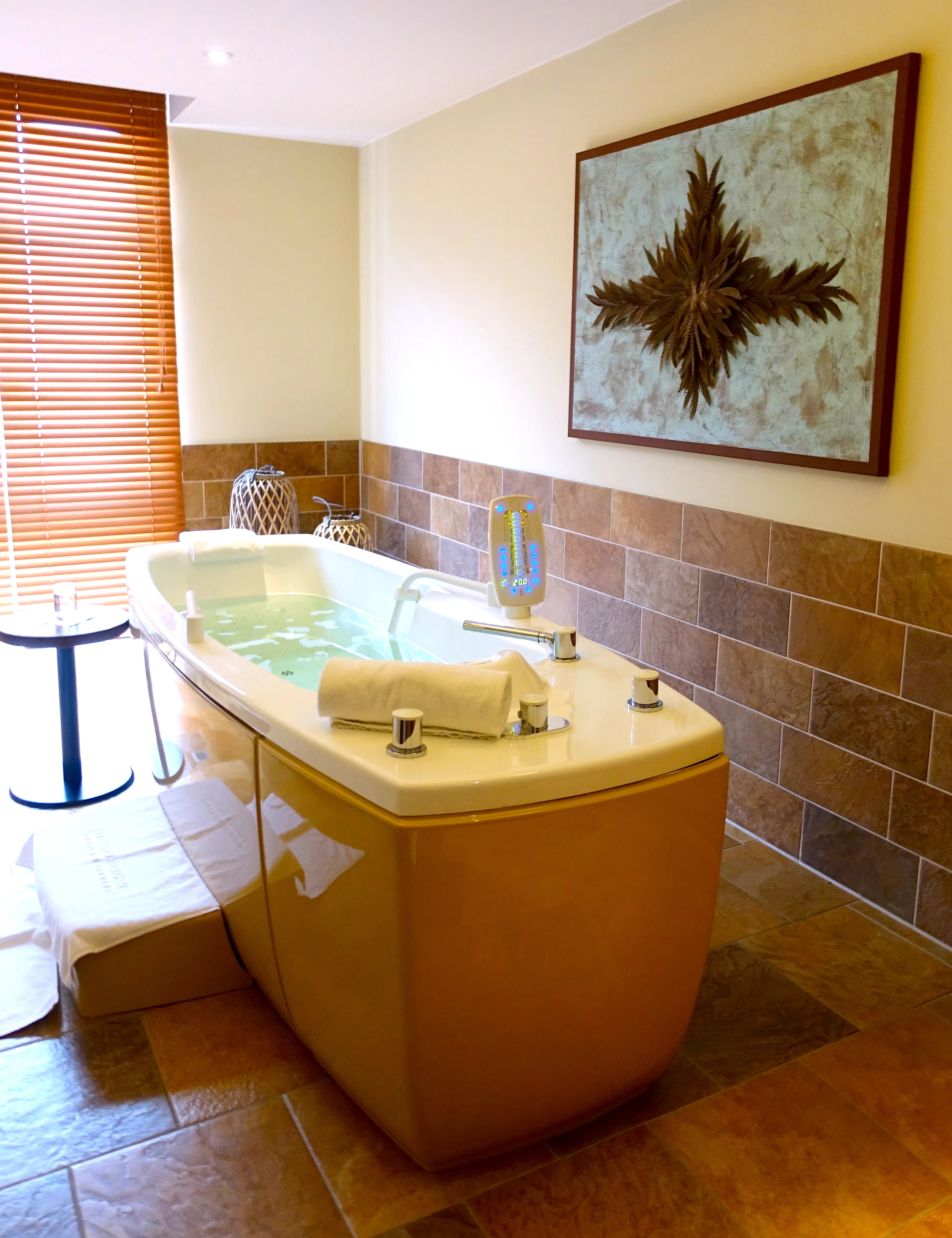 Das Vinoble Day Spa, Barrique Wine-Bath, Hamburg