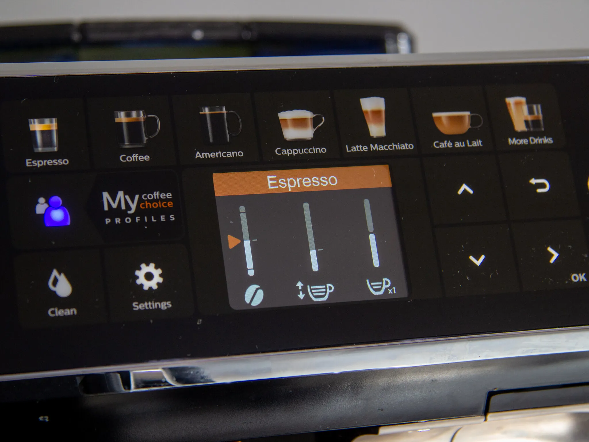 Detailansicht des Philips 5400 LatteGo Touch-Displays