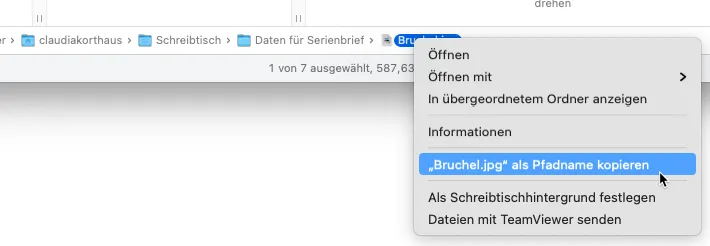 Ein Screenshot zeigt ein Mac OS-Dateimenü auf Deutsch mit Optionen wie „Öffnen“ und „Öffnen mit“. Die hervorgehobene Auswahl ist „„Brüchel.jpg“ als Pfadname kopieren“, nützlich für InDesign-Serienbrief-Aufgaben.