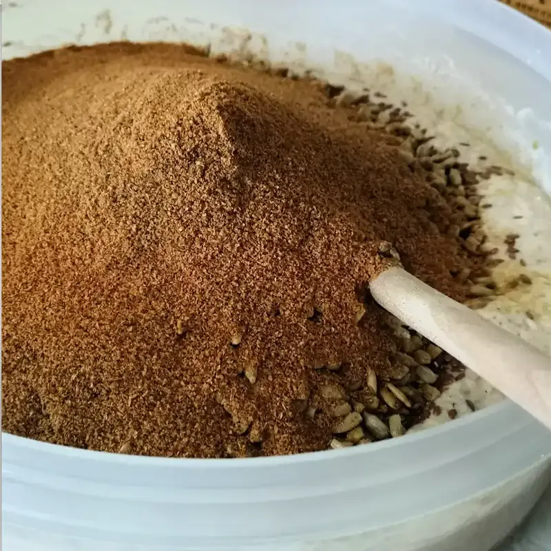 Gemahlene Leinsamen hinzufügen