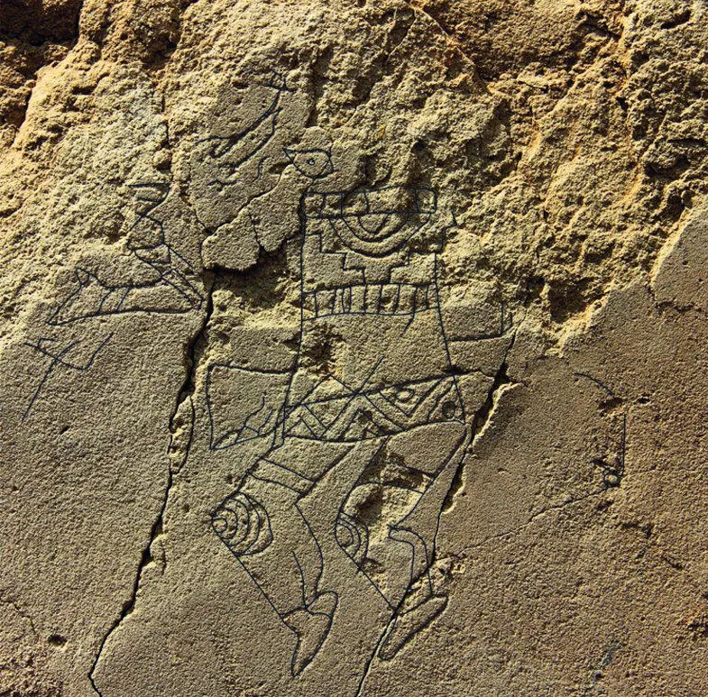 Graffiti von den bemalten Wänden der Huaca La Capilla: Krieger, bereit zum Kampf. Höhe der Figur etwa 10 cm.