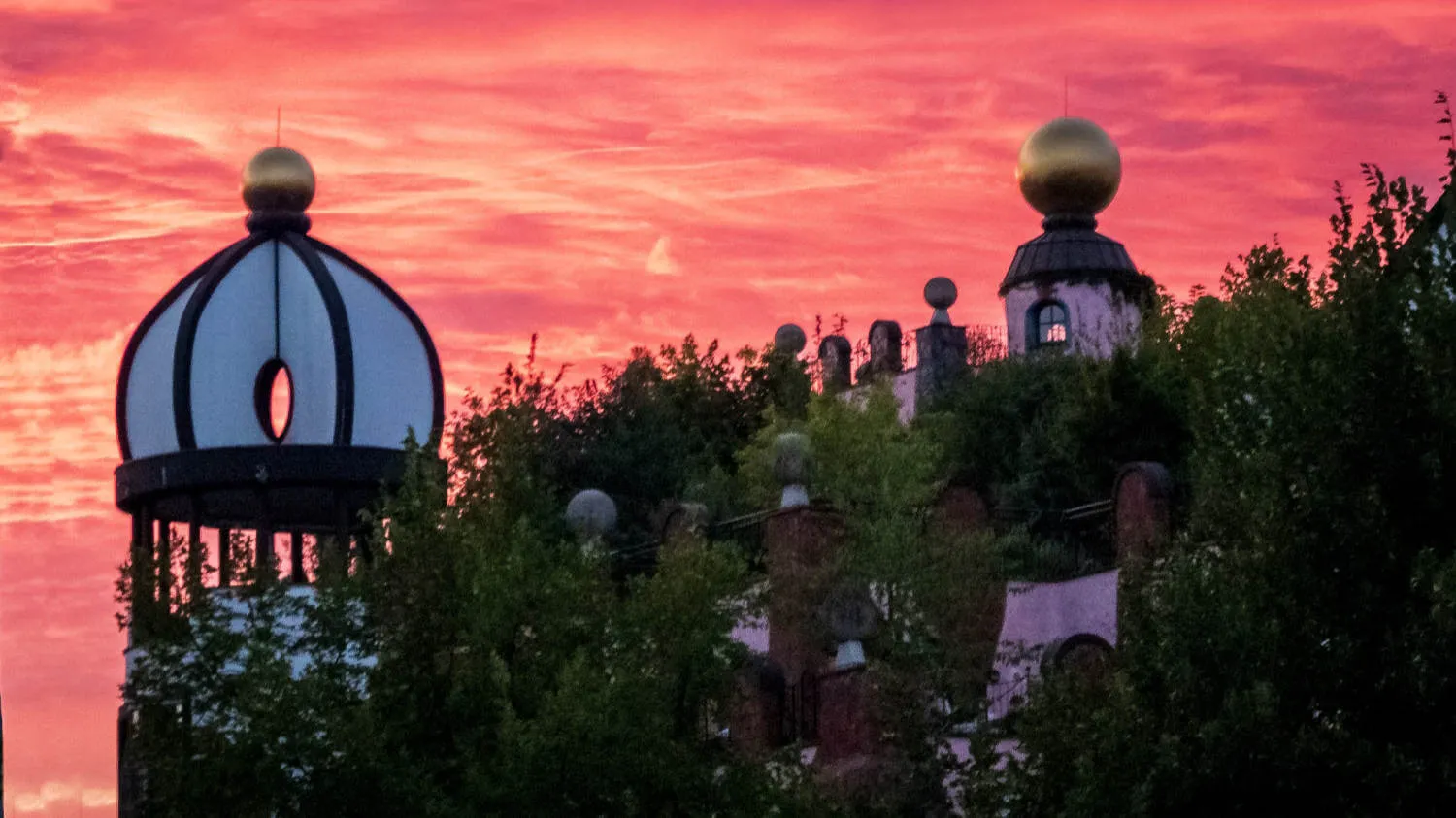 Grüne Zitadelle Magdeburg im Skyfire