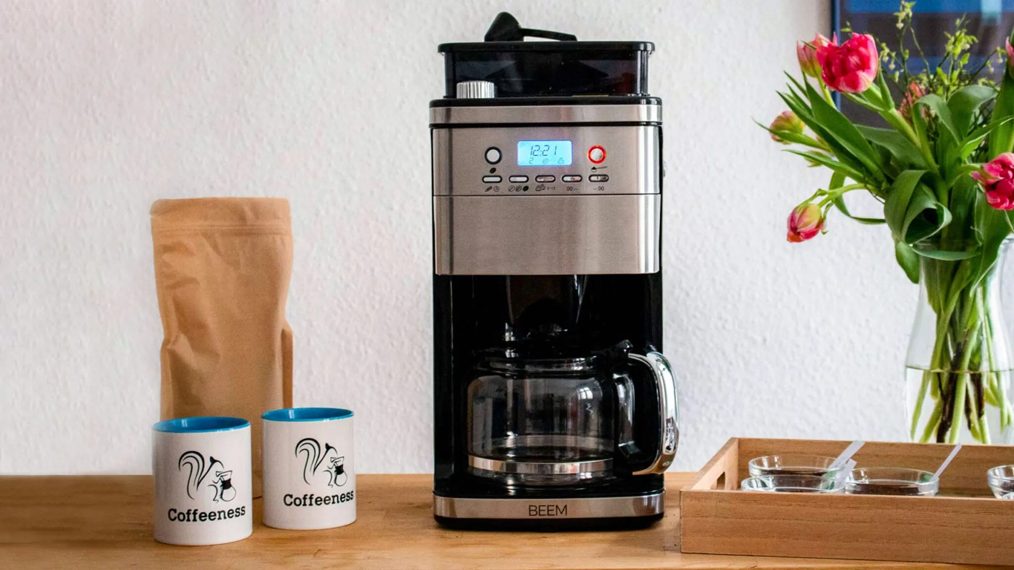 Kaffeemaschine mit Mahlwerk Test: Beem Fresh Aroma Perfect Superior Aufmacher