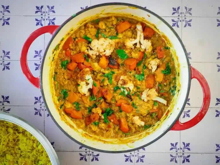 Linsencurry mit Kürbis und Blumenkohl