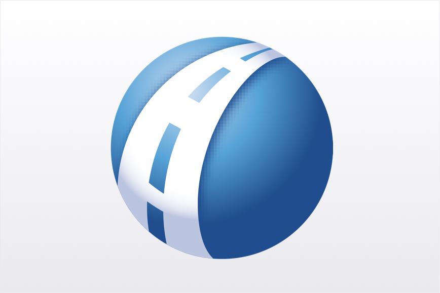 Eine elegante Mercedes-Benz S-Klasse fährt durch das Brandenburger Tor und symbolisiert Luxusautos Berlin.