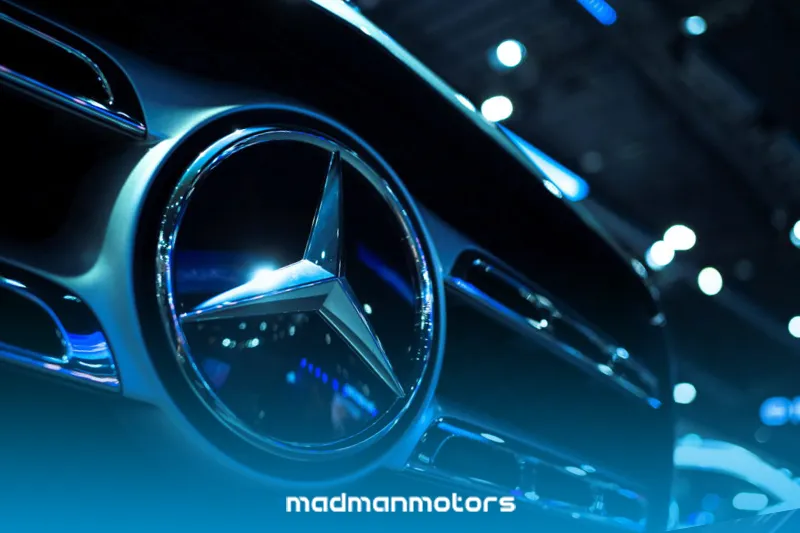 Mercedes Logo