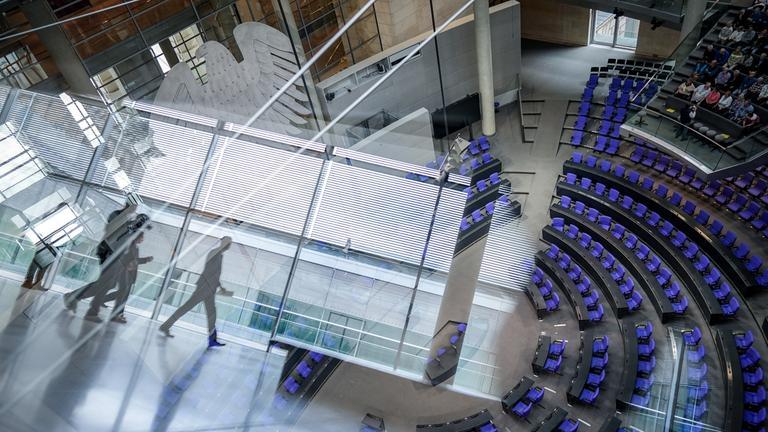 Angela Merkel im Gespräch mit polnischen Vertretern über die deutsch-polnischen Beziehungen