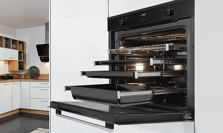 Oranier Einbaubackofen mit XXL-Garraum