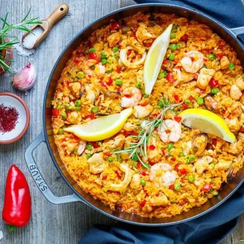 Paella Rezept mit Hähnchen und Meeresfrüchten