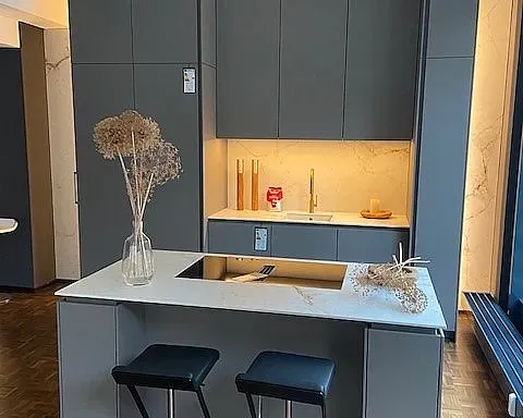 Poggenpohl Konzeptküche +SEGMENTO Y