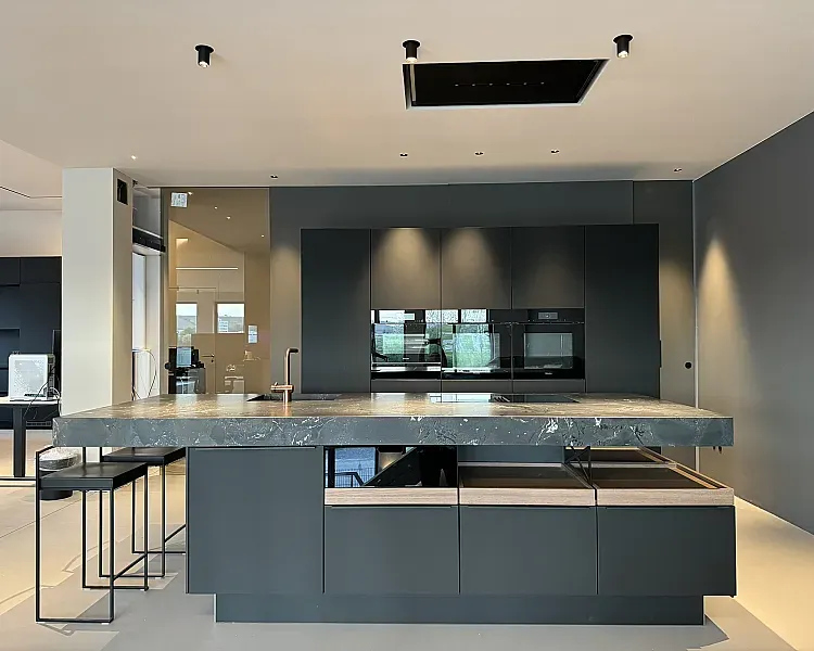 Poggenpohl Küche Plus Modo TMN Schwarz Softmatt