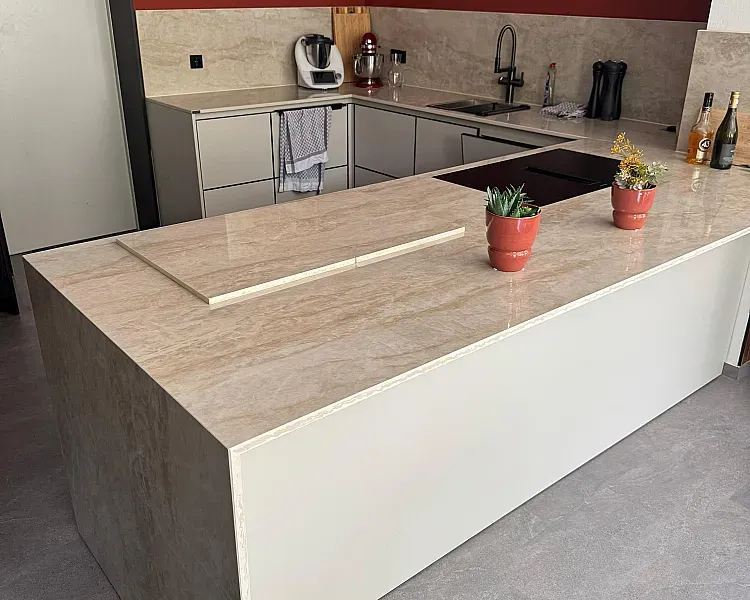 Poggenpohl +Segmento CLNC 3064 kieselgrau