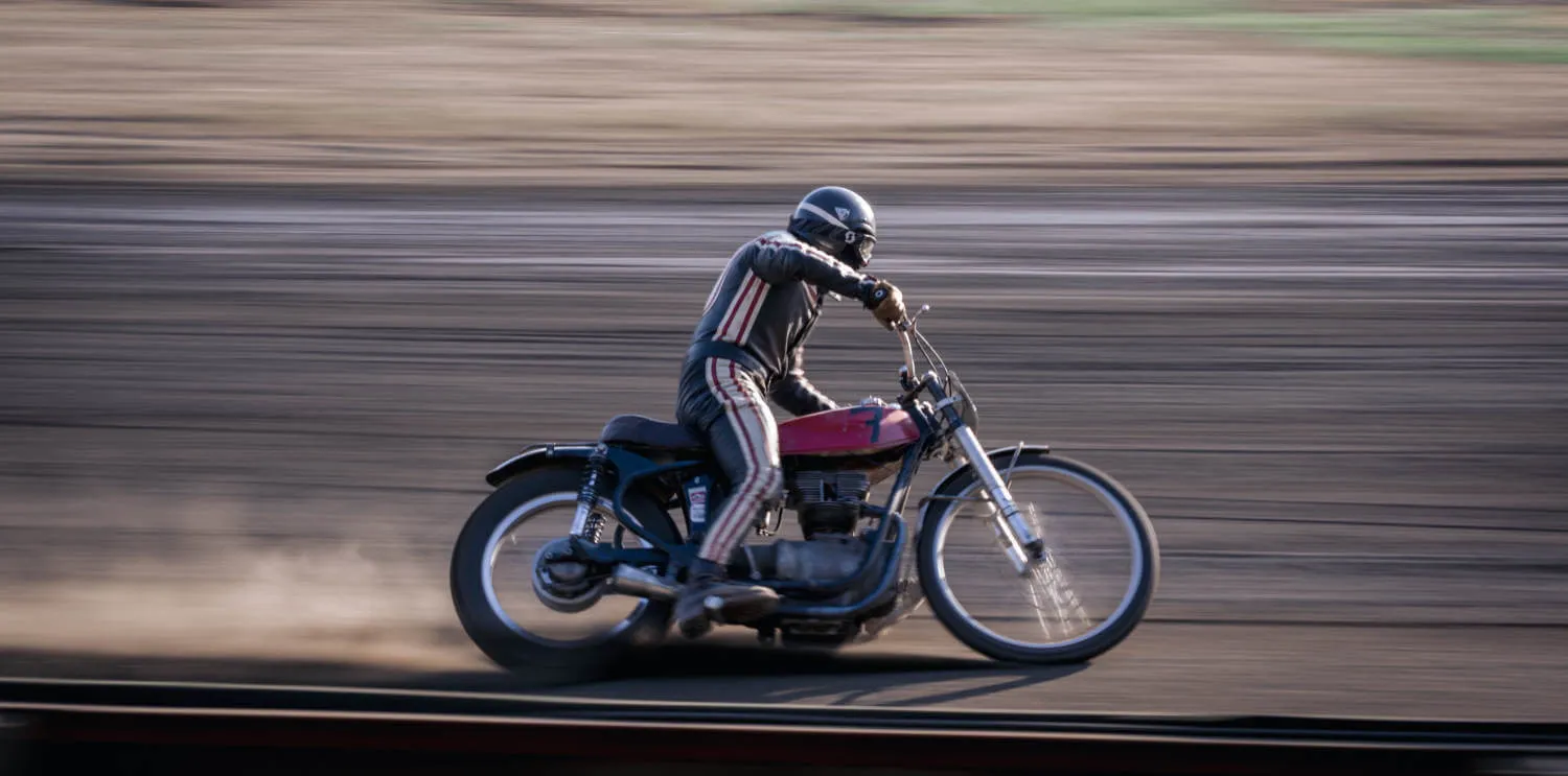 Rotes Motorrad beim Hindenberg Dirt Track Race
