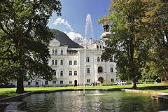 Schloss Grubhof in St. Martin bei Lofer