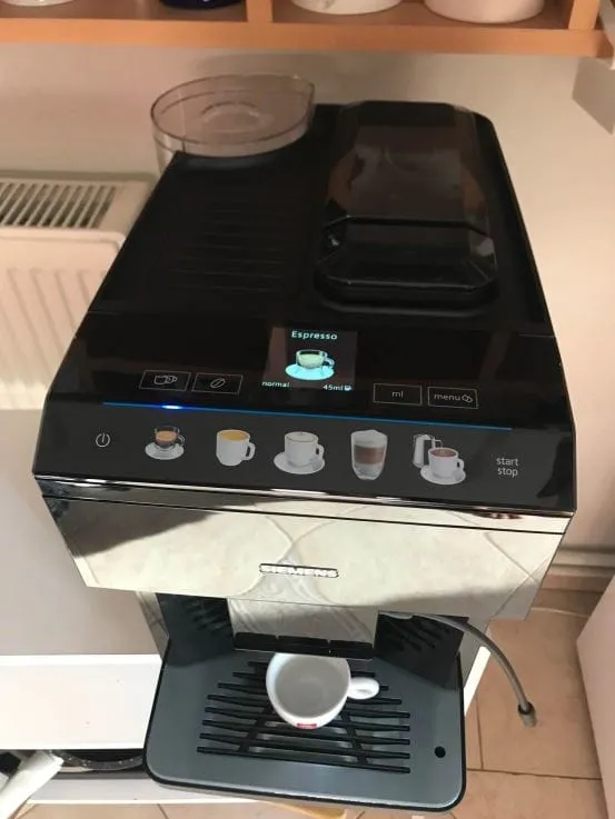 Siemens EQ500 Kaffeemaschine - Gesamtansicht