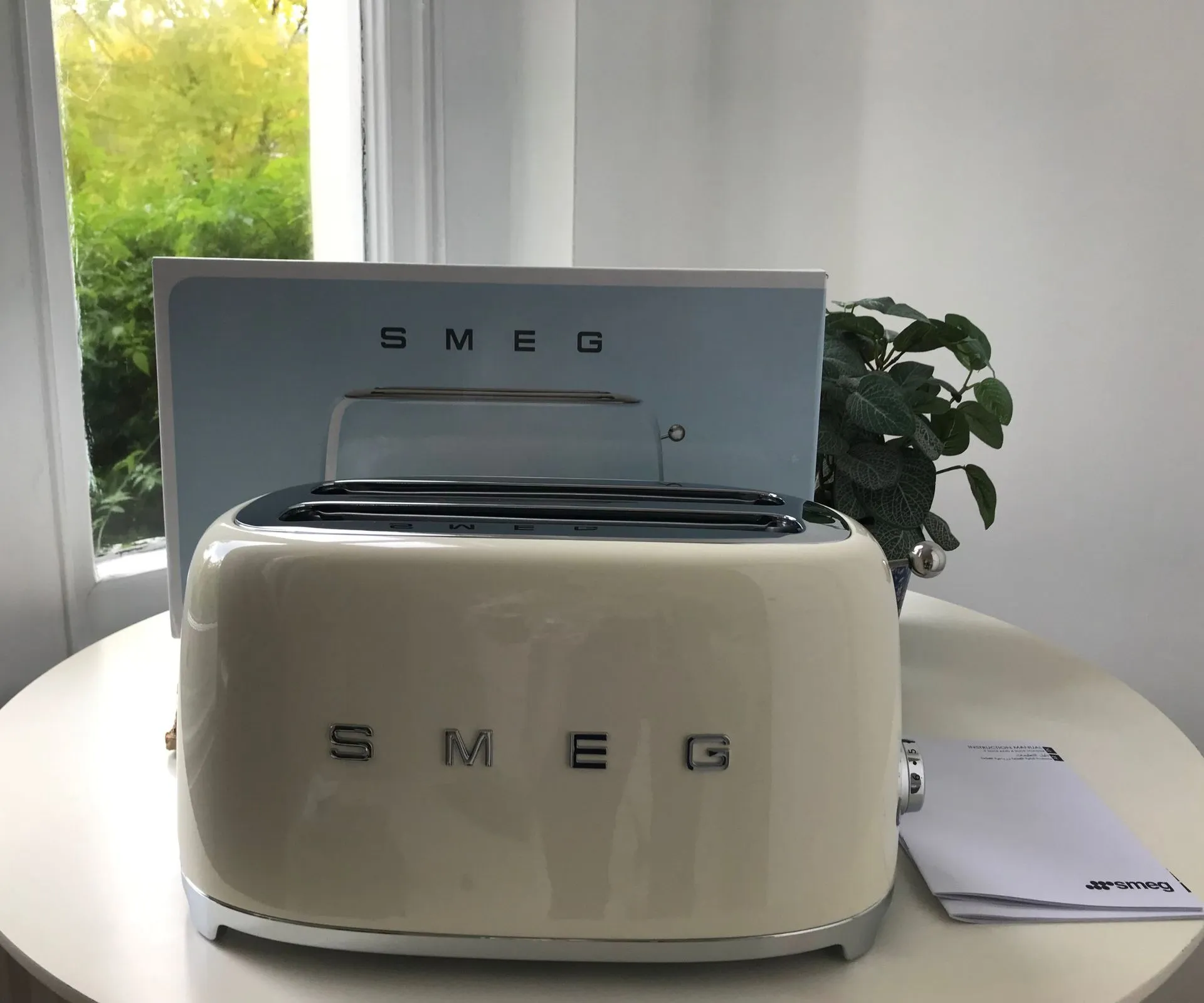 Smeg 4 slice toaster
