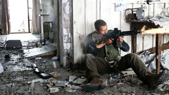 Ein umfassender Überblick über die Karriere von Til Schweiger, von seinen frühen Filmen bis zu seinen jüngsten Projekten