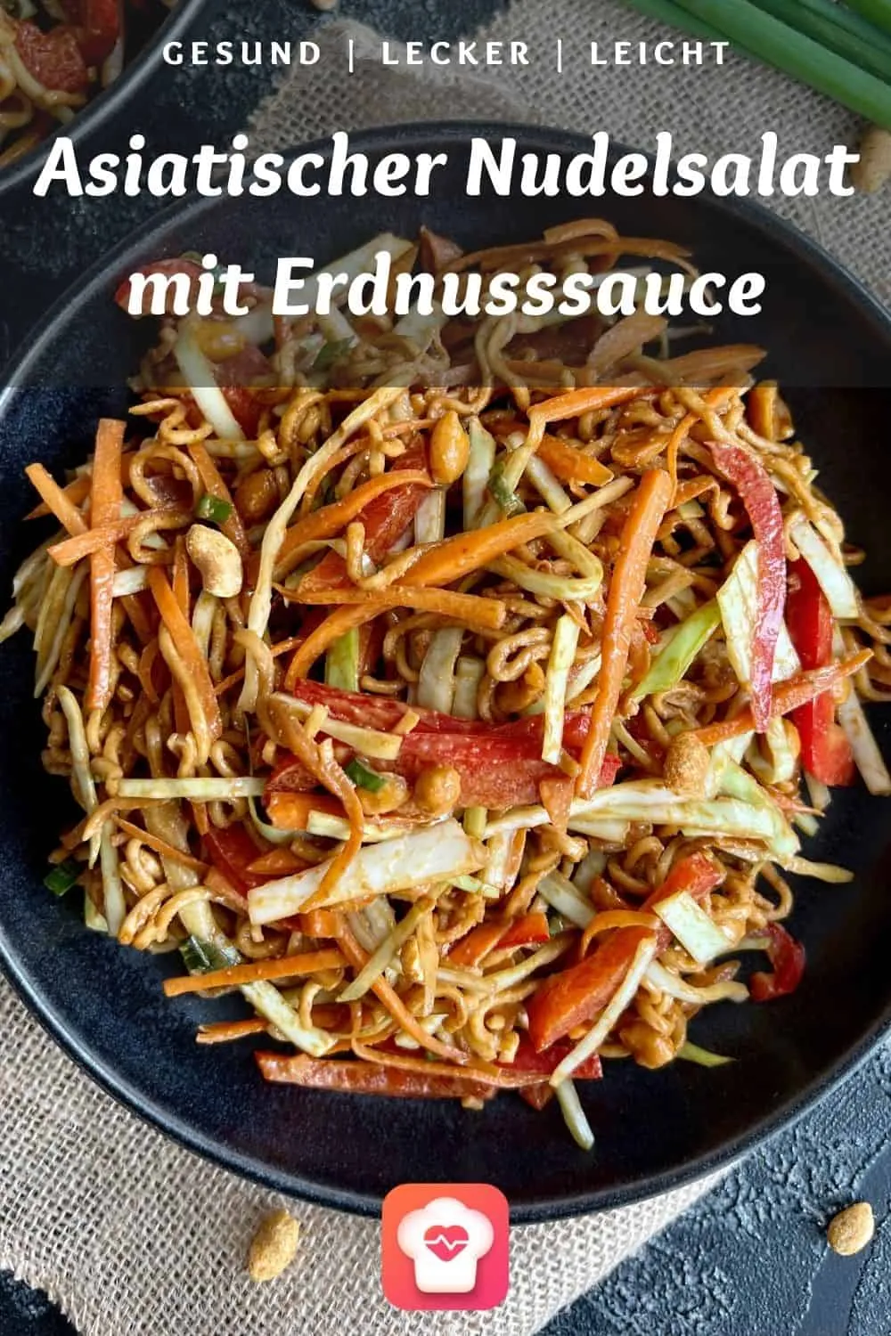 Asiatischer Nudelsalat mit Erdnusssauce
